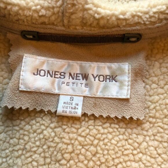 Jones New York Faux Suede Jacket Tan Small - Picture 3 of 7